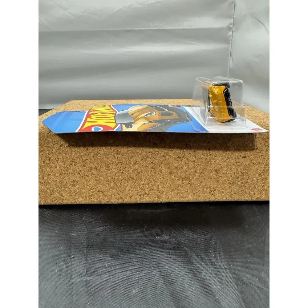 Hot Wheels - '15 Jaguar F-Type Project 7 - Dollar Tree/Family Dollar Exclusive